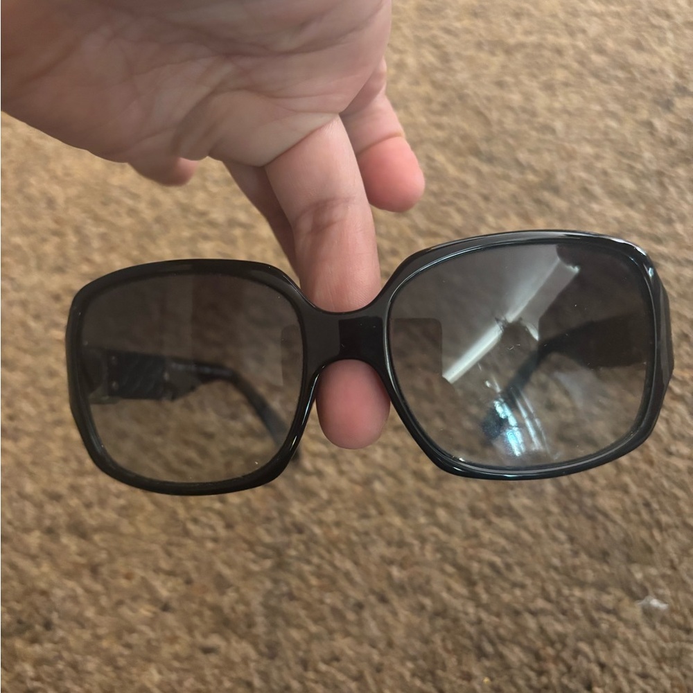 Fendi Glossy Black Sunglasses with Tote Container